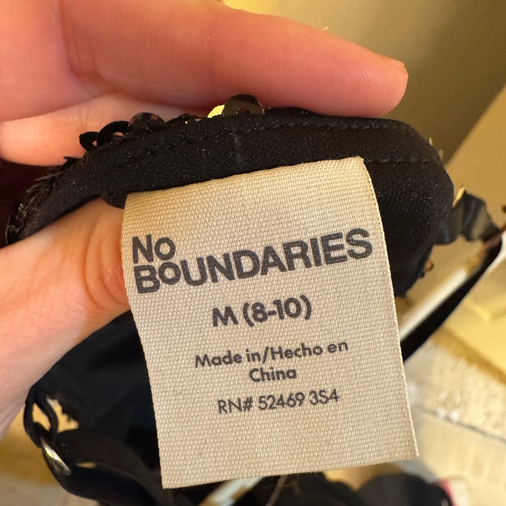 NWT No Boundaries Black Sequin Corset Top - Picture 4 of 4